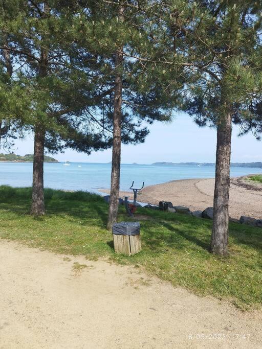 Appartement Au Coeur De Paimpol Bagian luar foto